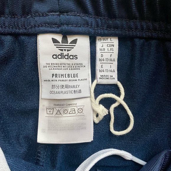 BOYS/KIDS (UNISEX) ADIDAS TRACK JOGGING PANTS - SIZE 13/14 - Picture 6 of 8